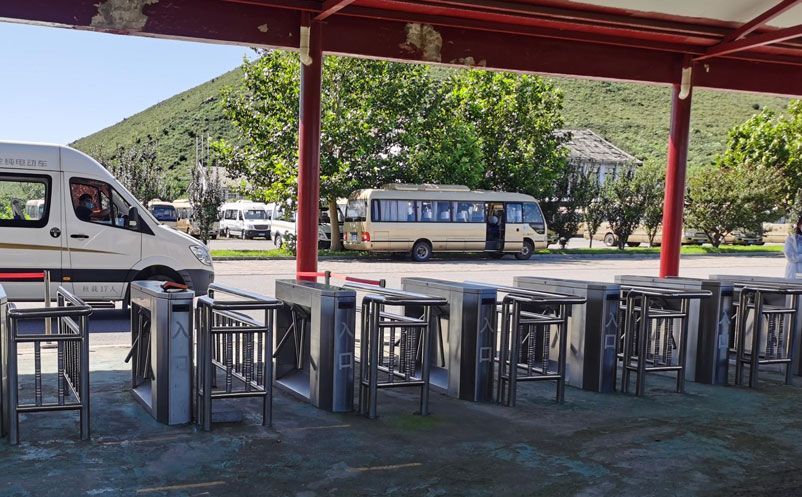 1727151000412373.jpg 1638842713768619.jpg