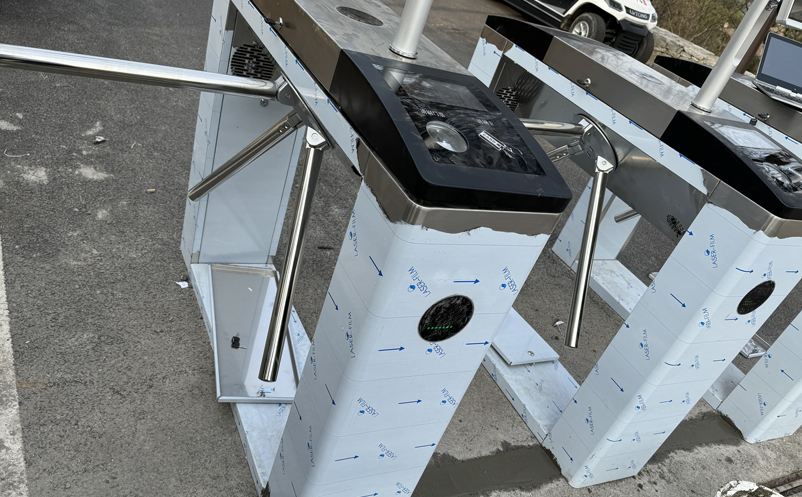 1733464590956472.png 1709865445968438.png